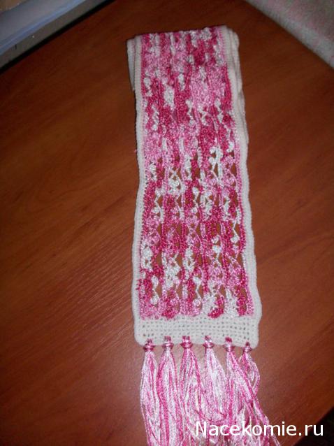 Чудесный крючок № 4: шарф, шаль, подушечка для пола