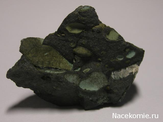 Минералы №94 Гейландит фото, обсуждение