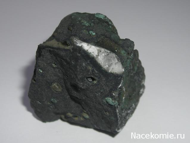 Минералы №94 Гейландит фото, обсуждение