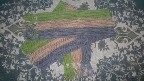 Чудесный крючок №1: туника, подушки, шарф