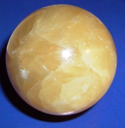 Энергия камней №15 Жёлтый кальцит (Сфера) фото, обсуждение