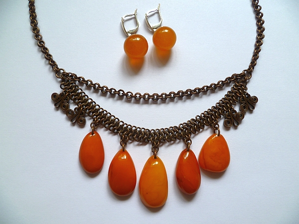 Украшения и Изделия из натуральных камней