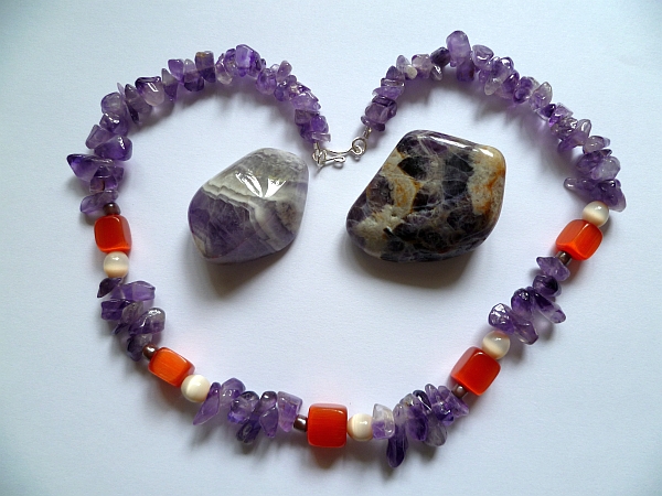 Украшения и Изделия из натуральных камней