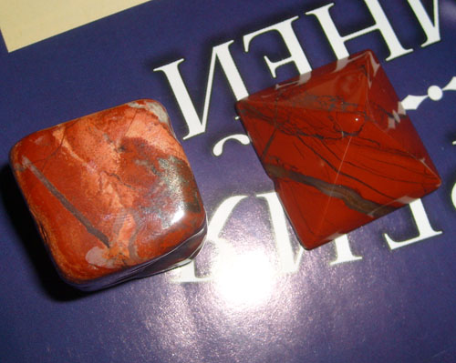 Энергия камней №23 Красная яшма ( Окатанный камень ) фото, обсуждение