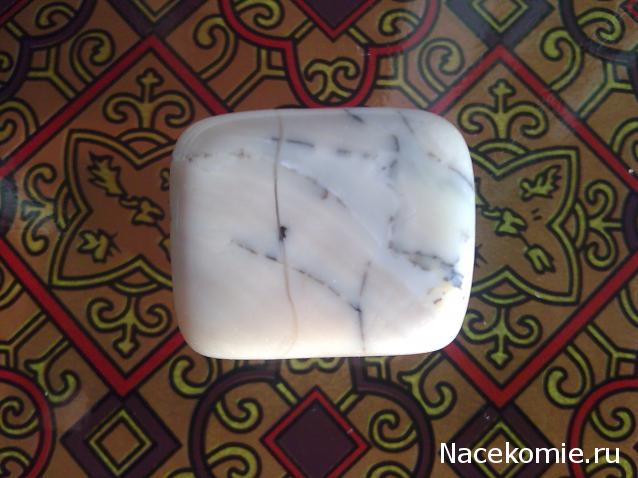 Энергия камней №26 Молочный опал (окатанный камень) фото, обсуждение