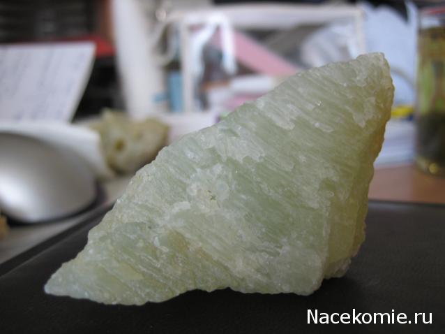 Минералы Сокровища Земли (2009) - График Выхода и обсуждение