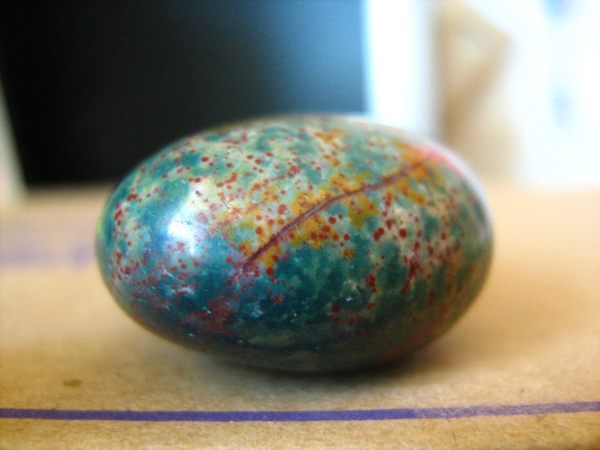 Энергия камней №28 Гелиотроп (окатанный камень) фото, обсуждение