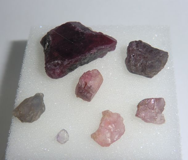 Минералы №78 Шпинель фото, обсуждение