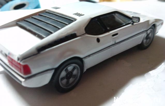 Суперкары №19 BMW M1 фото модели, обсуждение