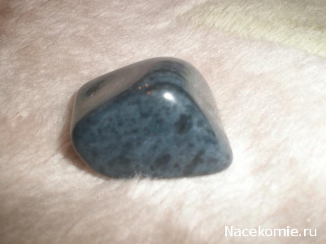 Энергия камней № 47 Дюмортерит (окатанный камень) фото, обсуждение
