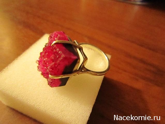 Украшения и Изделия из натуральных камней