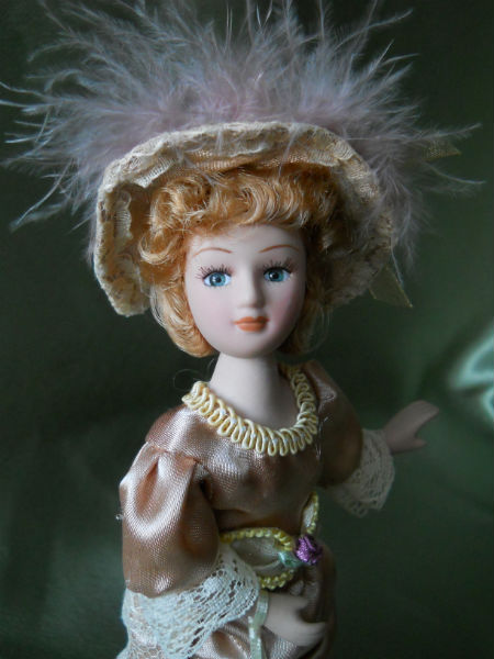 Зарубежные куклы Дамы Эпохи: фото, обсуждение