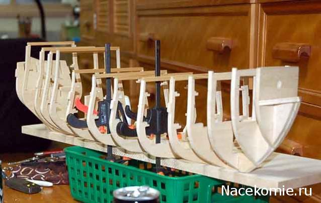 Собери Чёрную Жемчужину. Сборка корпуса.