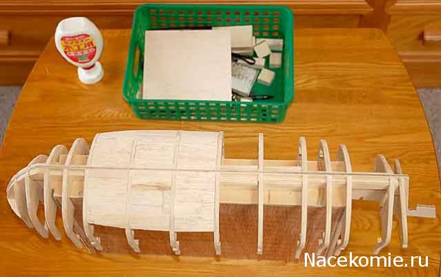 Собери Чёрную Жемчужину. Сборка корпуса.