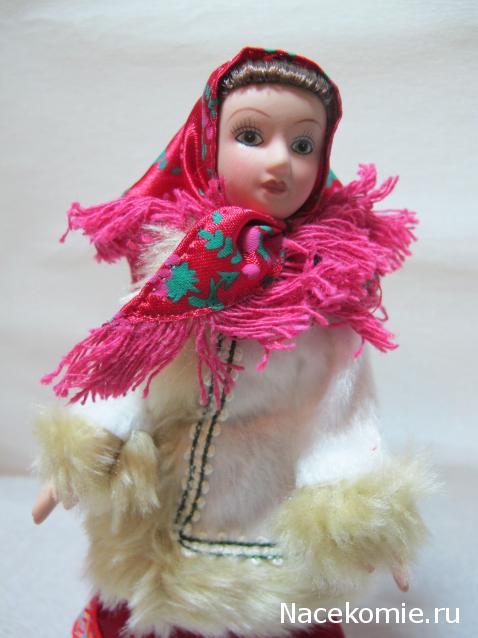 Куклы в народных костюмах №1 Кукла в зимнем костюме Московской губернии