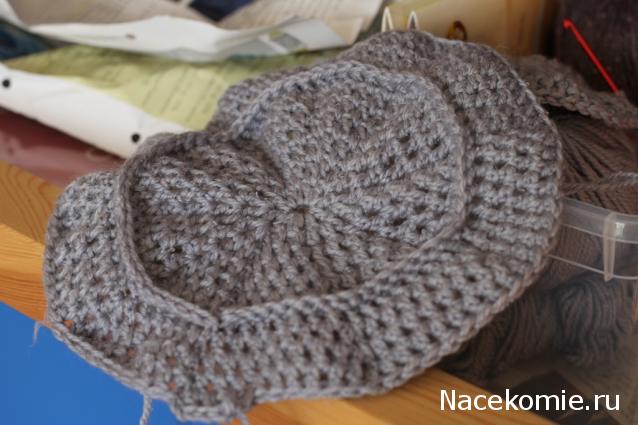 Чудесный крючок №53: пуловер с капюшоном, подушки, шапочка, шарф