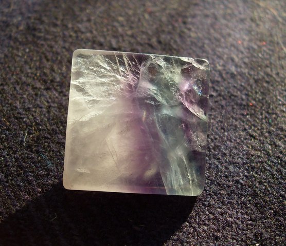 Энергия камней №54 Флюорит (пирамида) фото, обсуждение