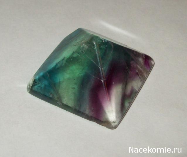 Энергия камней №54 Флюорит (пирамида) фото, обсуждение