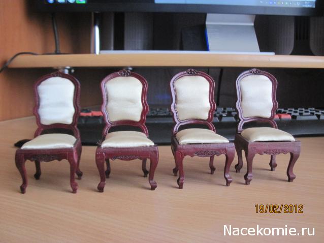 Дом Мечты №19 Два стула