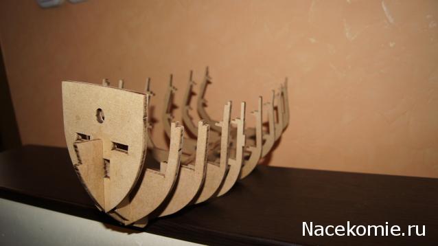 Собери Чёрную Жемчужину. Сборка корпуса.