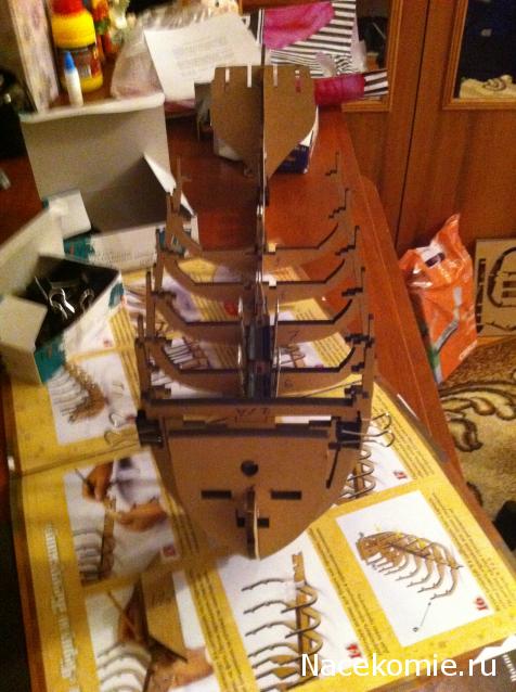 Собери Чёрную Жемчужину. Сборка корпуса.