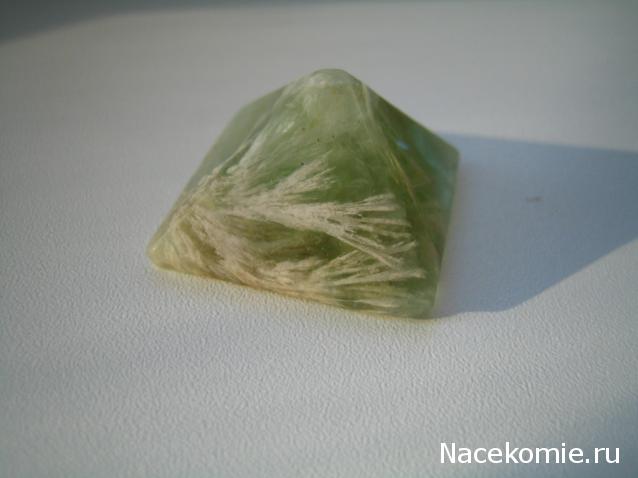 Энергия камней №54 Флюорит (пирамида) фото, обсуждение