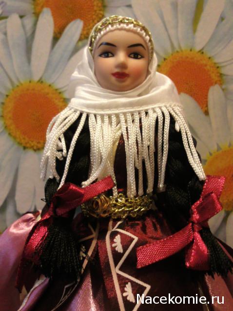 Куклы в народных костюмах №3 Кукла в карачаевском праздничном костюме