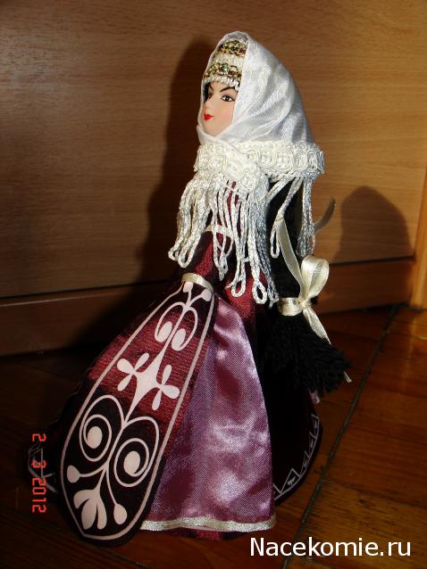 Куклы в народных костюмах №3 Кукла в карачаевском праздничном костюме