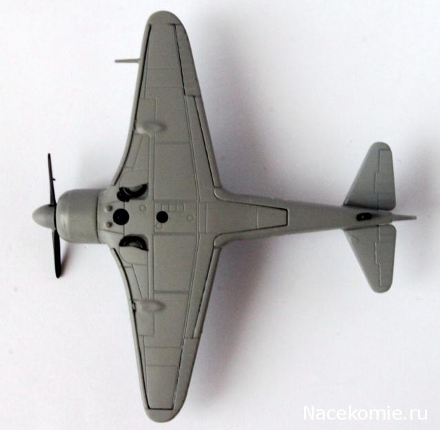 Легендарные самолеты №30 Як-11- фото модели, обсуждение