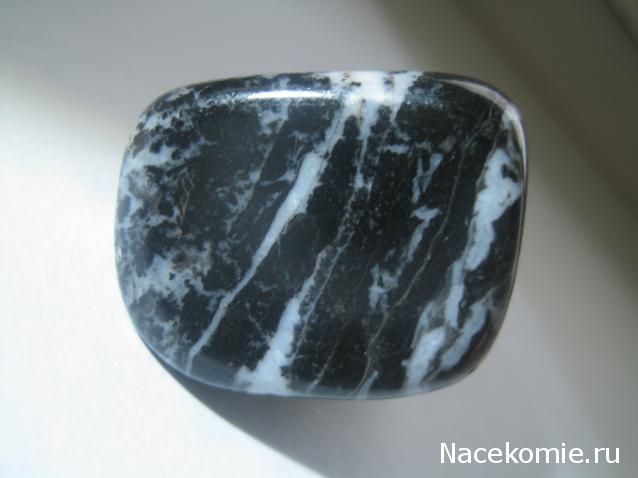 Энергия камней № 44 Зебровый камень (окатанный камень) фото, обсуждение