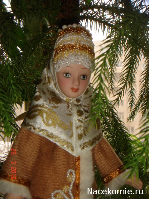 Куклы в народных костюмах №5 Кукла в зимнем костюме Архангельской губернии