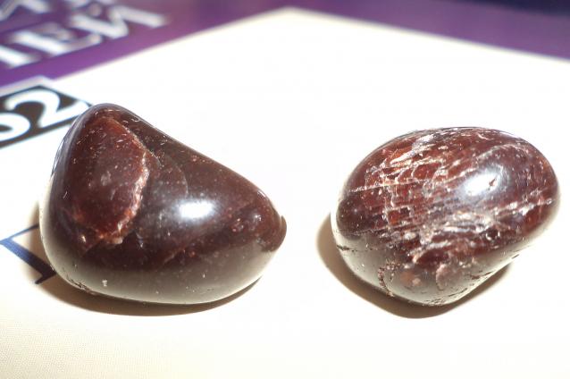 Энергия камней №62 Гранат (окатанный камень) фото, обсуждение
