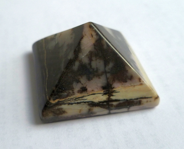 Энергия камней № 63 Родонит (пирамида) фото, обсуждение