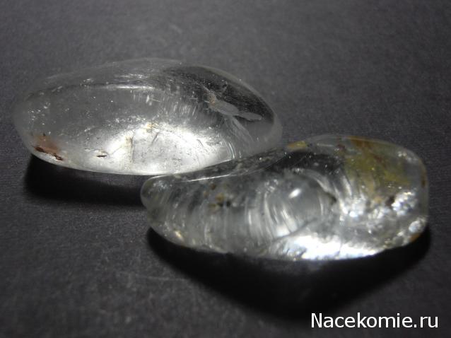 Энергия камней № 65 Топаз (окатанный камень) фото, обсуждение