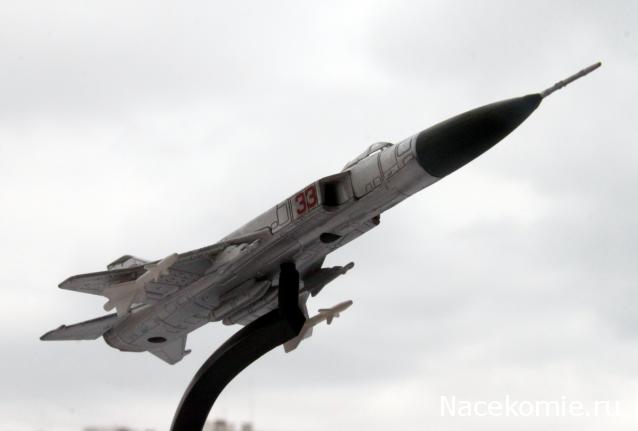 Легендарные самолеты №33 Су-15 - фото модели, обсуждение