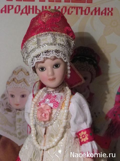 Куклы в народных костюмах №5 Кукла в зимнем костюме Архангельской губернии
