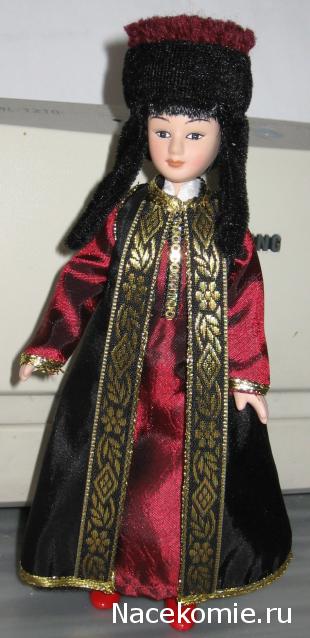 Куклы в народных костюмах №7 Кукла в калмыцком праздничном костюме