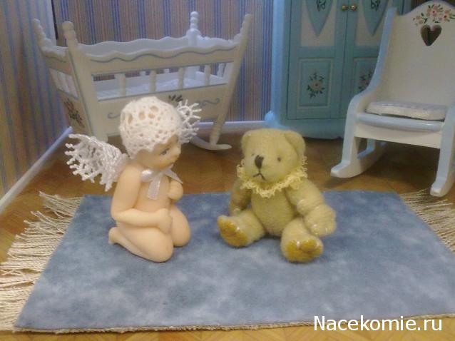 Дом Мечты №29 Игрушка медведь, книжная полка