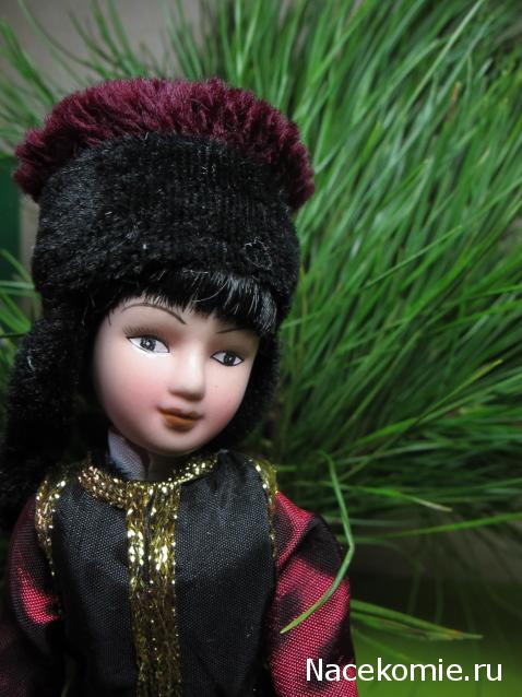 Куклы в народных костюмах №7 Кукла в калмыцком праздничном костюме