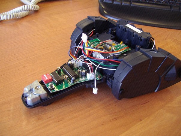 Робот-Шпион - График Выхода и обсуждение