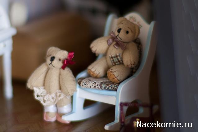 Дом Мечты №29 Игрушка медведь, книжная полка