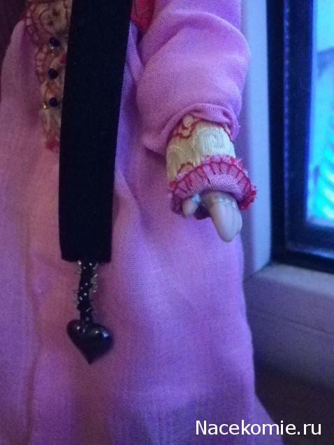 Куклы в народных костюмах №7 Кукла в калмыцком праздничном костюме