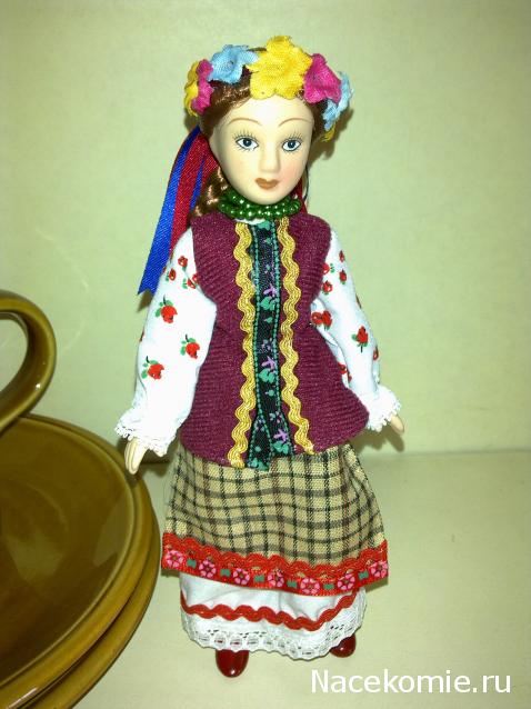 Куклы в народных костюмах №4 Кукла в летнем костюме Киевской губернии