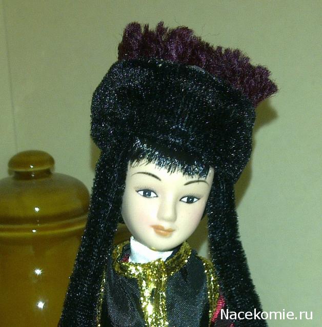 Куклы в народных костюмах №7 Кукла в калмыцком праздничном костюме