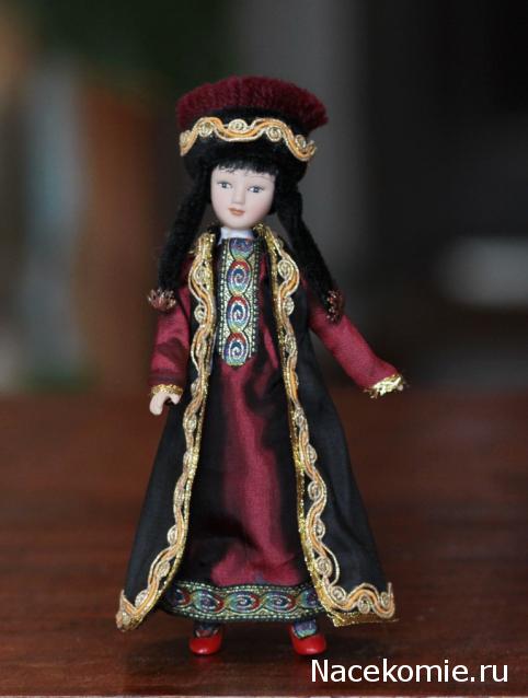 Куклы в народных костюмах №7 Кукла в калмыцком праздничном костюме
