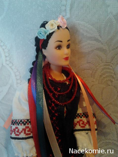 Куклы в этнических костюмах