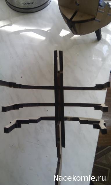 Собери Чёрную Жемчужину. Сборка корпуса.