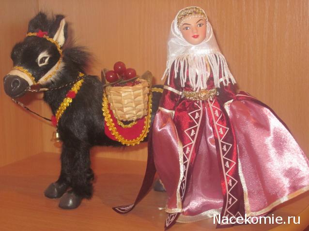 Куклы в народных костюмах №3 Кукла в карачаевском праздничном костюме