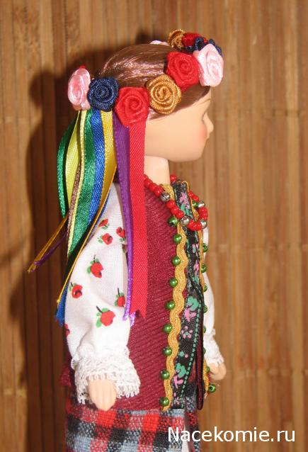 Куклы в народных костюмах №4 Кукла в летнем костюме Киевской губернии