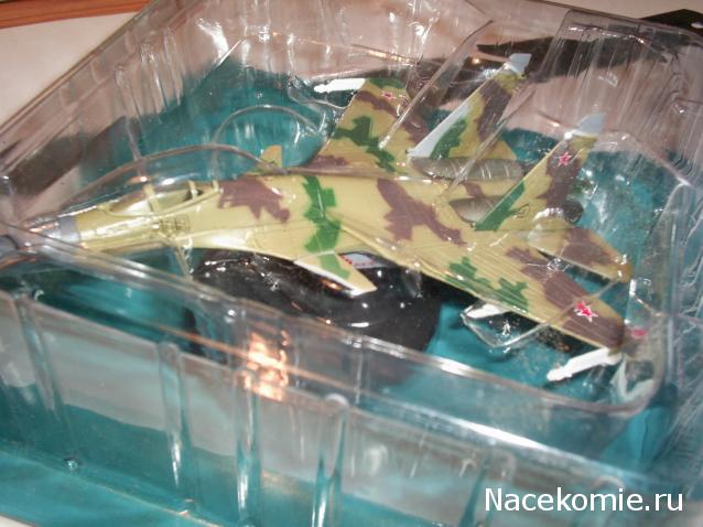 Боевые реактивные самолеты (коллекция моделей самолетов в масштабе 1:144) - Eaglemoss - тест